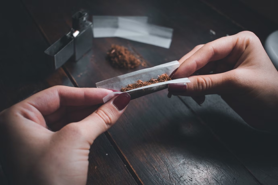 How To Smoke Resin? – Health Effects & Risks? 